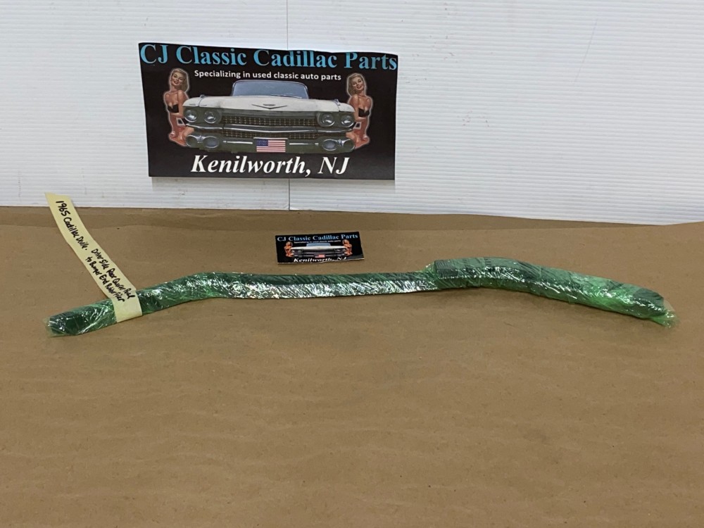 OEM 1965 Cadillac Deville Calis Eldorado LEFT DRIVER SIDE RUBBER QUARTER PANEL TO REAR BUMPER END FILLERS #1484557 - Image 22