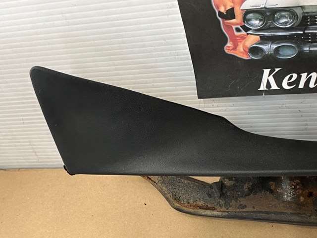 OEM 1969 1970 Cadillac Deville Convertible LEFT DRIVER SIDE INTERIOR WINDSHIELD POST A PILLAR TRIM - Image 5