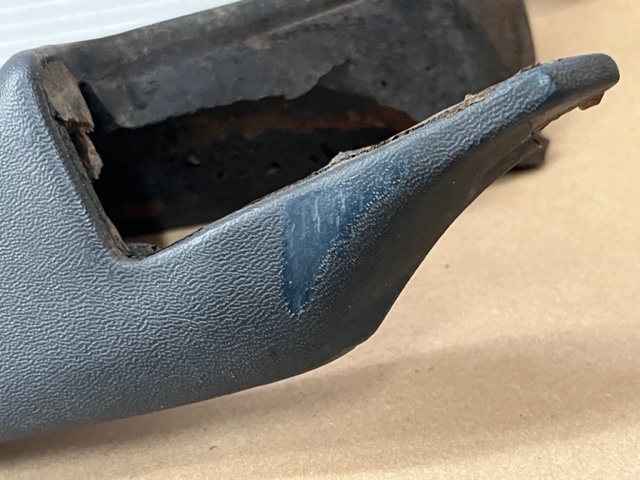 OEM 1969 1970 Cadillac Deville Convertible LEFT DRIVER SIDE INTERIOR WINDSHIELD POST A PILLAR TRIM - Image 14