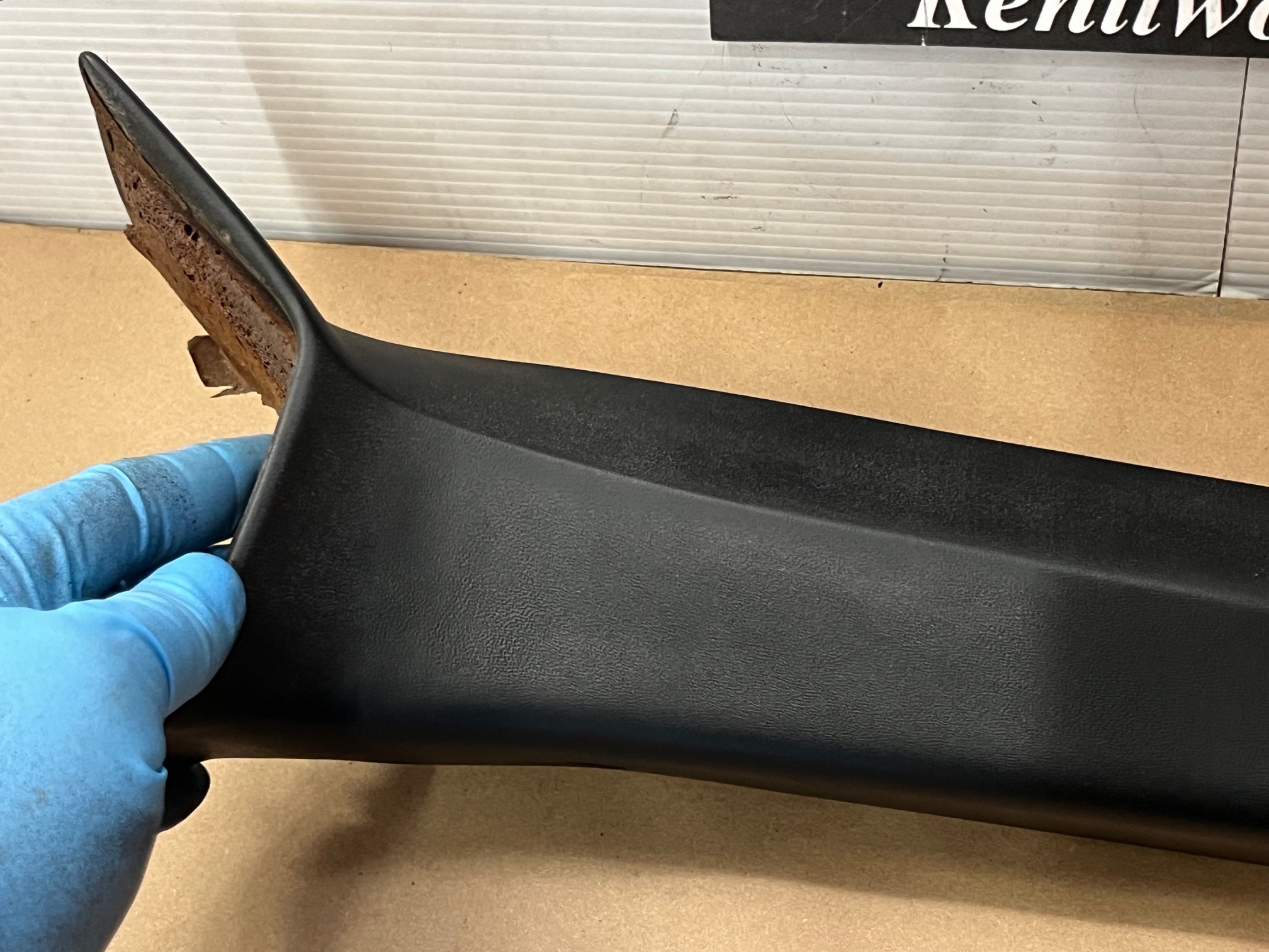 OEM 1969 1970 Cadillac Deville Convertible RIGHT DRIVER SIDE INTERIOR WINDSHIELD POST A PILLAR TRIM - Image 7