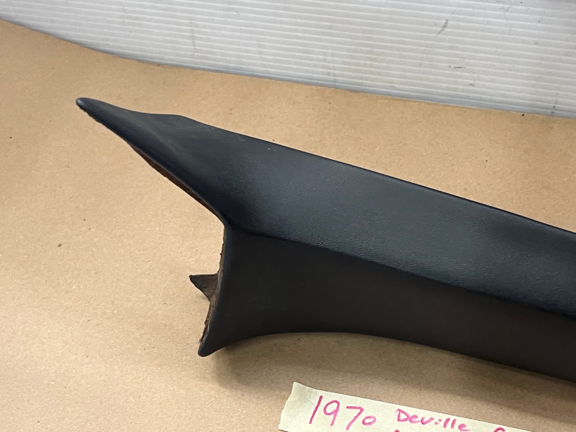 OEM 1969 1970 Cadillac Deville Convertible RIGHT DRIVER SIDE INTERIOR WINDSHIELD POST A PILLAR TRIM - Image 10