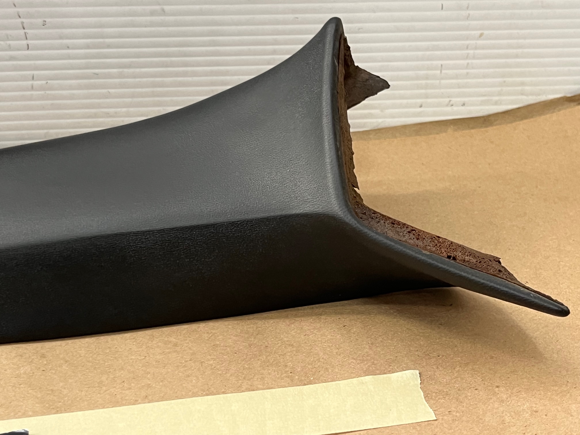OEM 1969 1970 Cadillac Deville Convertible RIGHT DRIVER SIDE INTERIOR WINDSHIELD POST A PILLAR TRIM - Image 19