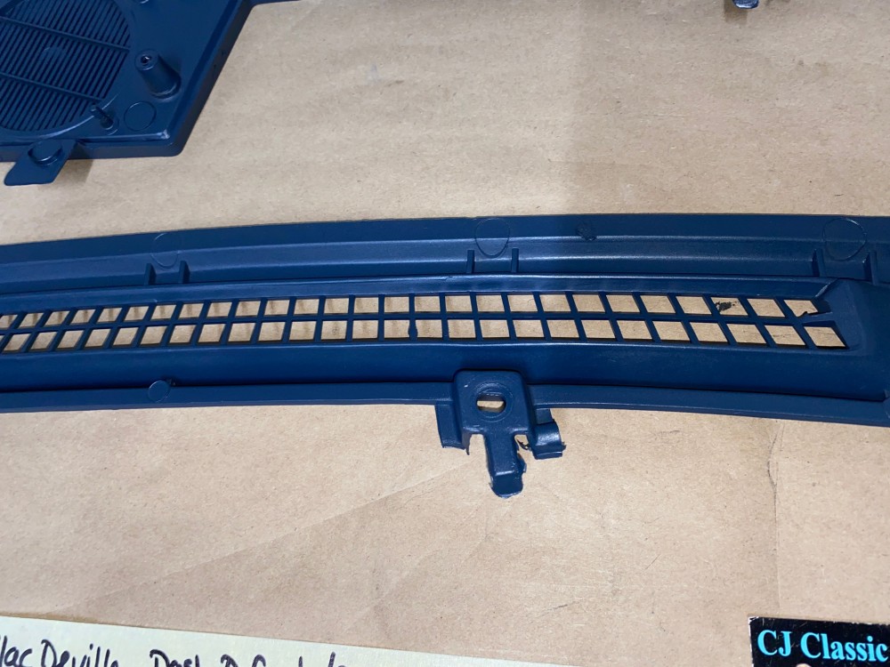 OEM 1971 1972 1973 Cadillac Deville Calais Fleetwood Eldorado DASH DEFROSTER SPEAKER GRILL VENT TRIM *DARK BLUE* #1600717 (Right)/ #1600702 (Left) - Image 12