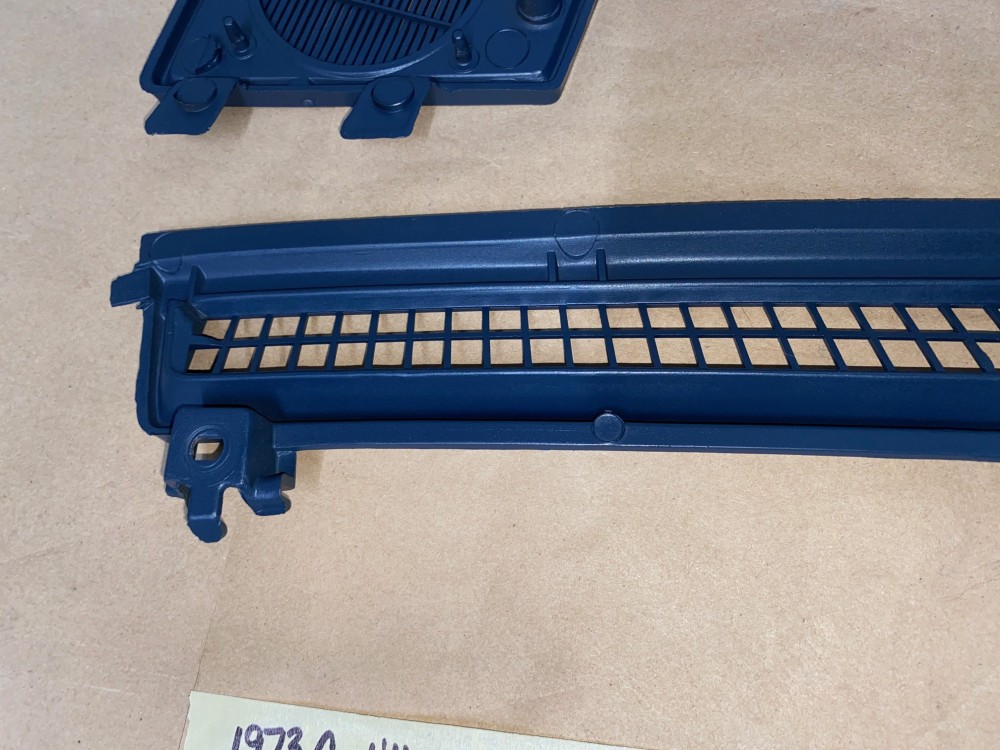 OEM 1971 1972 1973 Cadillac Deville Calais Fleetwood Eldorado DASH DEFROSTER SPEAKER GRILL VENT TRIM *DARK BLUE* #1600717 (Right)/ #1600702 (Left) - Image 11