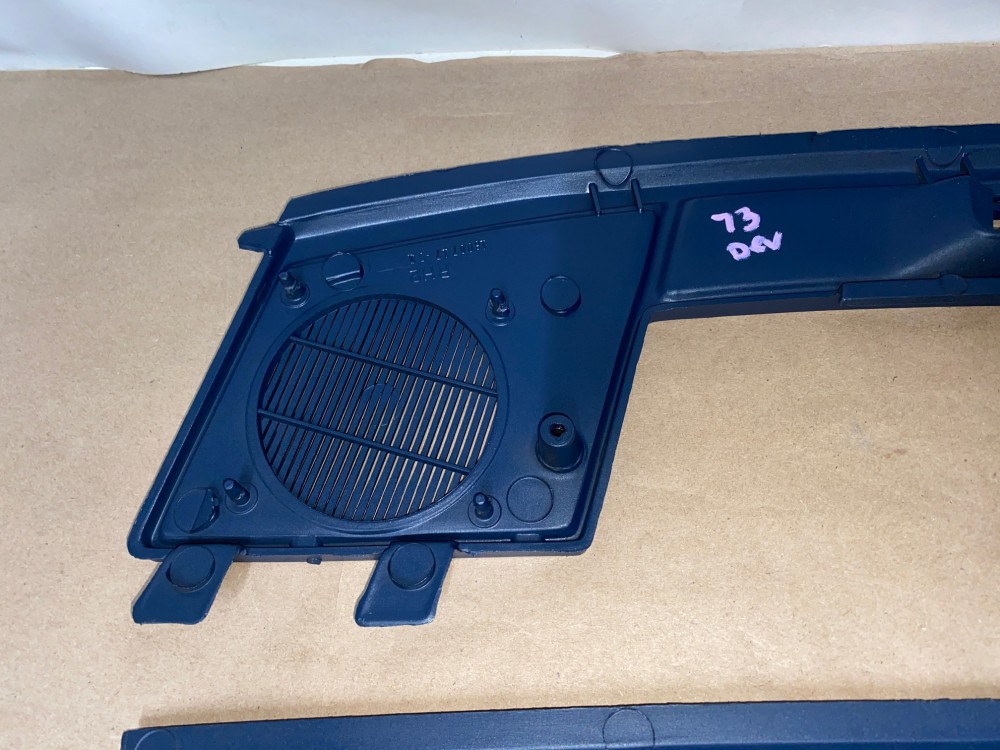 OEM 1971 1972 1973 Cadillac Deville Calais Fleetwood Eldorado DASH DEFROSTER SPEAKER GRILL VENT TRIM *DARK BLUE* #1600717 (Right)/ #1600702 (Left) - Image 10