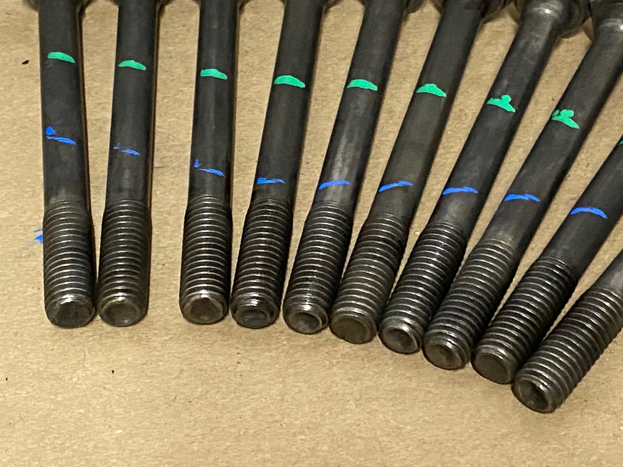 OEM 1964 1965 1966 Cadillac Deville Fleetwood Eldorado Calais 429 Engine CYLINDER HEAD BOLTS - COMPLETE SET (LEFT & RIGHT)1480973/1480979/1480975/1480974 - Image 7