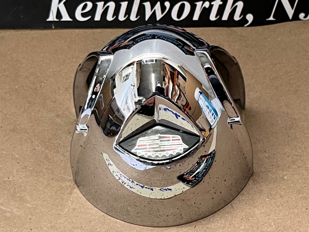OEM 1959 Cadillac Deville Eldorado Fleetwood STEERING WHEEL CHROME HORN BUTTON TRIM WITH EMBLEM #1471656 - Image 13