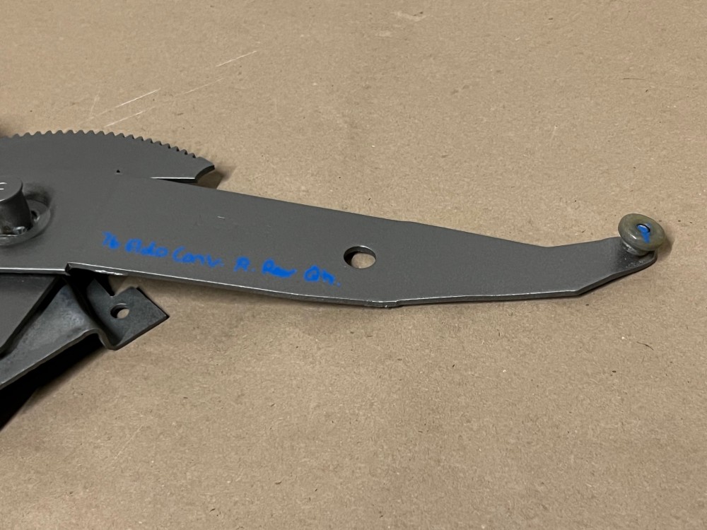 OEM 1971 1972 1973 1974 1975 1976 Cadillac Eldorado Convertible RIGHT PASS SIDE REAR QUARTER WINDOW REGULATOR #1666565/9887855 - Image 5