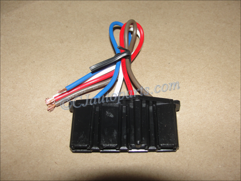 NEW 1963 1964 1965 1966 1967 1968 1969 1970 1971 1972 Cadillac Eldorado Deville Fleetwood Calais EXTERNAL VOLTAGE REGULATOR PIGTAIL WIRE HARNESS CONNECTOR