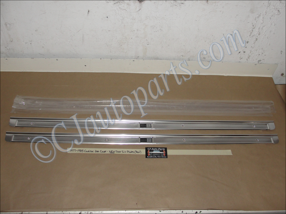 NEW 1977 1978 1979 1980 1981 1982 1983 1984 1985 CADILLAC DEVILLE FLEETWOOD GM 2 DOOR COUPE RWD DOOR SILL PLATES (PAIR) ~ BRAND NEW ~