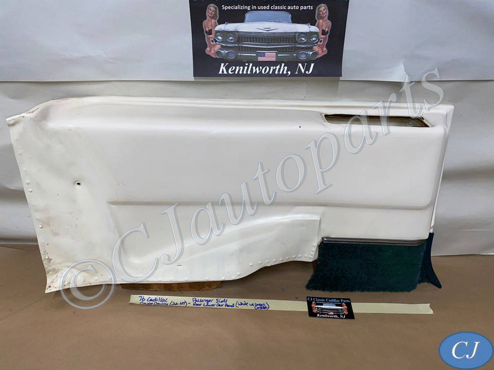 OEM 1971 1972 1973 1974 1975 1976 Cadillac Coupe Deville Calais 2 Dr LEFT DRIVER SIDE REAR LOWER DOOR PANEL ARM REST ~ WHITE WITH GREEN CARPET