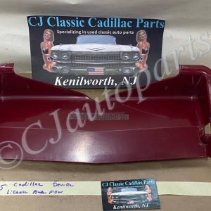 OEM 1974 1975 1976 Cadillac Fleetwood Deville Calais REAR BUMPER LICENSE PLATE CENTER FILLERS PANEL TRIM COVER #1603560