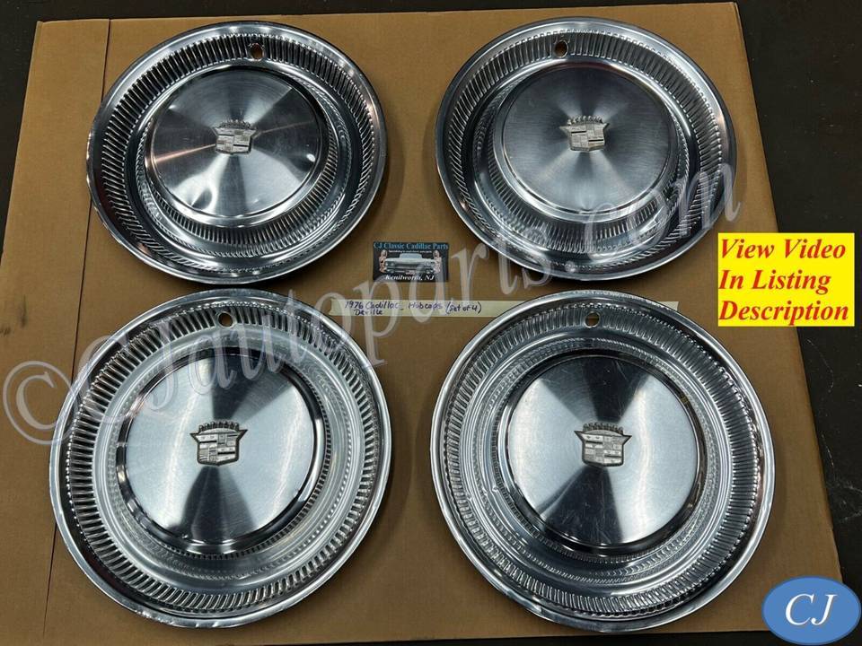 OEM 1974 1975 1976 Cadillac Fleetwood Deville 15" HUB CAPS HUBCAPS WHEEL COVERS WITH CREST EMBLEM - SET OF 4