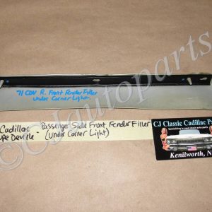 OEM 1971 Cadillac Deville Fleetwood Calais RIGHT PASSENGER SIDE FRONT FENDER FILLERS PANEL UNDER CORNER LIGHT #1497467