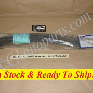 NEW 1961-1962 CADILLAC ELDORADO SERIES 62 CONVERTIBLE WINDSHIELD A PILLAR HINGE PILLAR POST SEAL WEATHERSTRIP RIGHT & LEFT