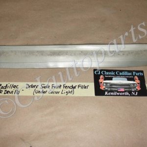 OEM 1971 Cadillac Deville Fleetwood Calais LEFT DRIVER SIDE FRONT FENDER FILLERS PANEL UNDER CORNER LIGHT #1497466