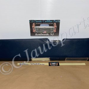 OEM 1966 1967 Cadillac Fleetwood 75 LIMO LIMOUSINE RIGHT PASSENGER SIDE REAR DOOR PANEL ARM REST PAD BASE WITH VENT & COURTESY LIGHT - DARK BLUE