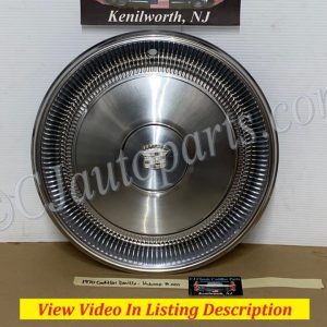 OEM 1970 Cadillac DevilleFleetwood Calais 15" HUB CAP WHEEL COVER WITH EMBLEM #001- (1 HubCap)