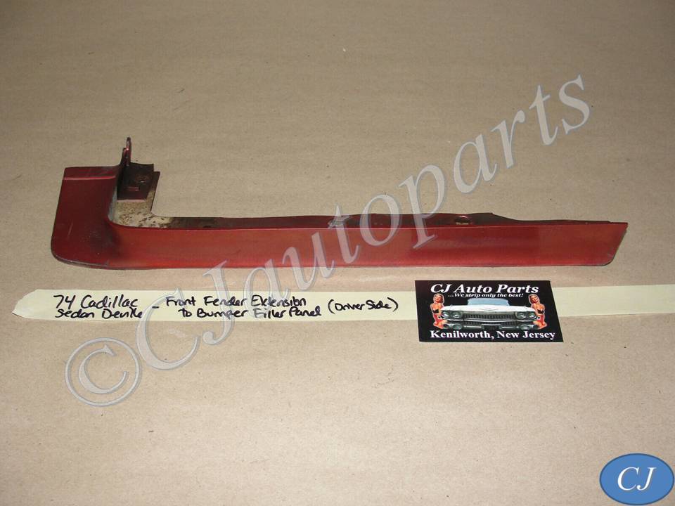 OEM 1974 Cadillac Deville Fleetwood Calais LEFT FRONT FENDER CORNER LIGHT EXTENSION BUMPER FILLERS PANEL #1603201