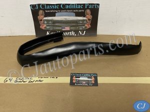 OEM 1964 Cadillac Deville Eldorado Fleetwood LEFT DRIVER SIDE RUBBER QUARTER PANEL TO REAR BUMPER END FILLERS #1481656