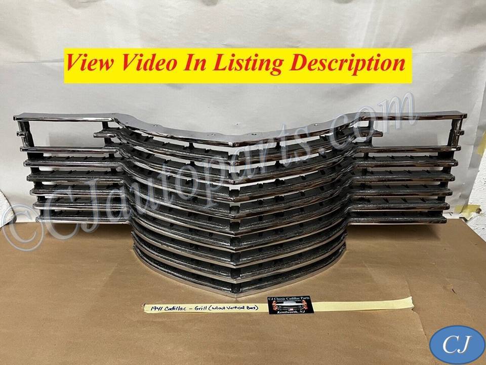 OEM 1941 Cadillac FRONT CENTER GRILL (Without Vertical Bars)