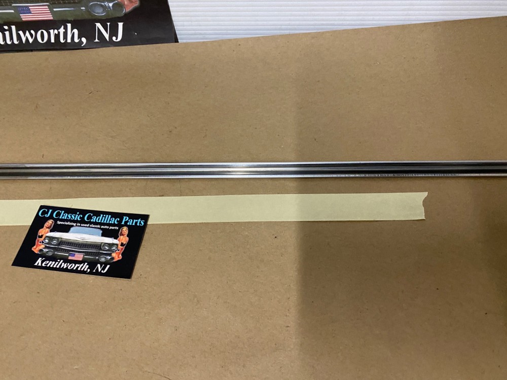 OEM 1965 1966 Cadillac Sedan Calais Deville Fleetwood FRONT DOOR CENTER MOLDING TRIM SPEAR #4227317 - Image 16