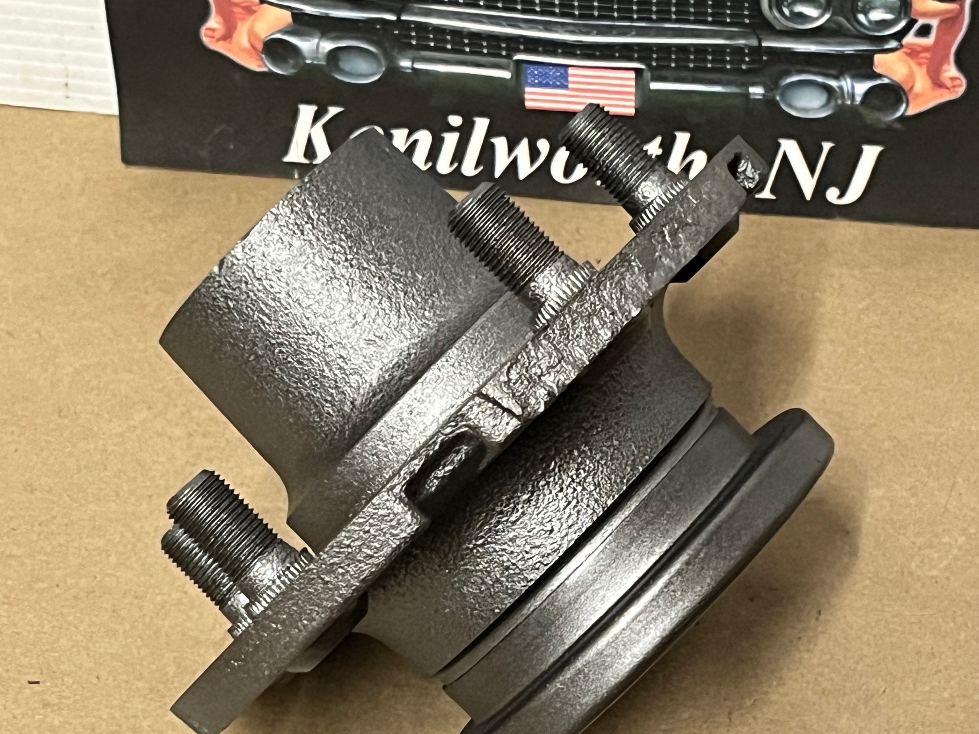 OEM 1960 Cadillac Deville Eldorado Fleetwood RWD FRONT DRUM BRAKE HUB ASSEMBLY #1473819 - Image 5