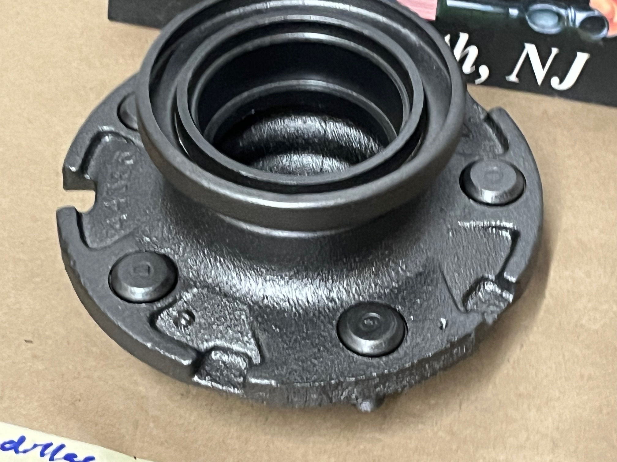 OEM 1960 Cadillac Deville Eldorado Fleetwood RWD FRONT DRUM BRAKE HUB ASSEMBLY #1473819 - Image 10