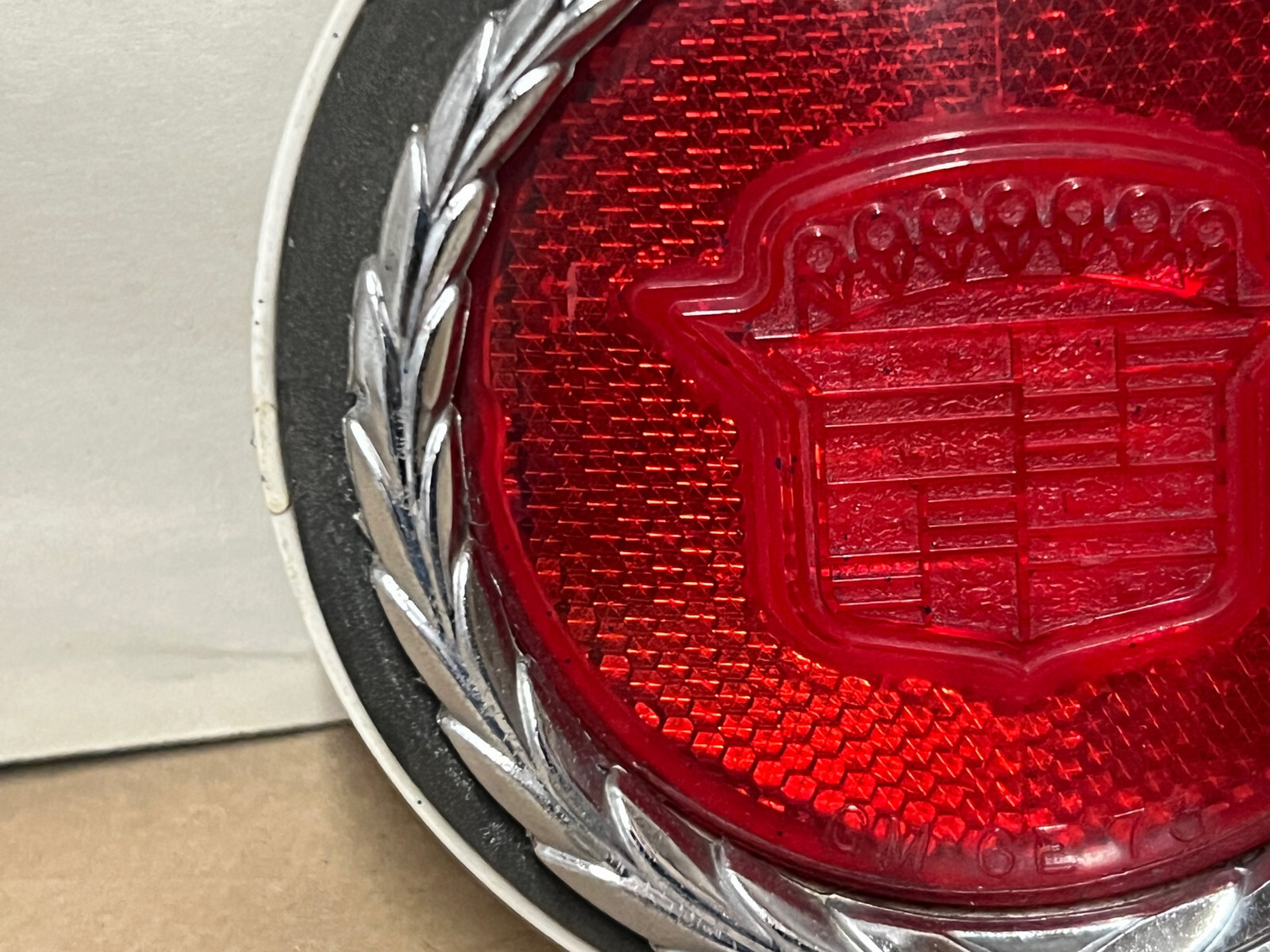 OEM 1970 1971 1972 1973 Cadillac Eldorado LEFT REAR QUARTER PANEL MARKER PARK LIGHT LENS HOUSING #5962035 - Image 10