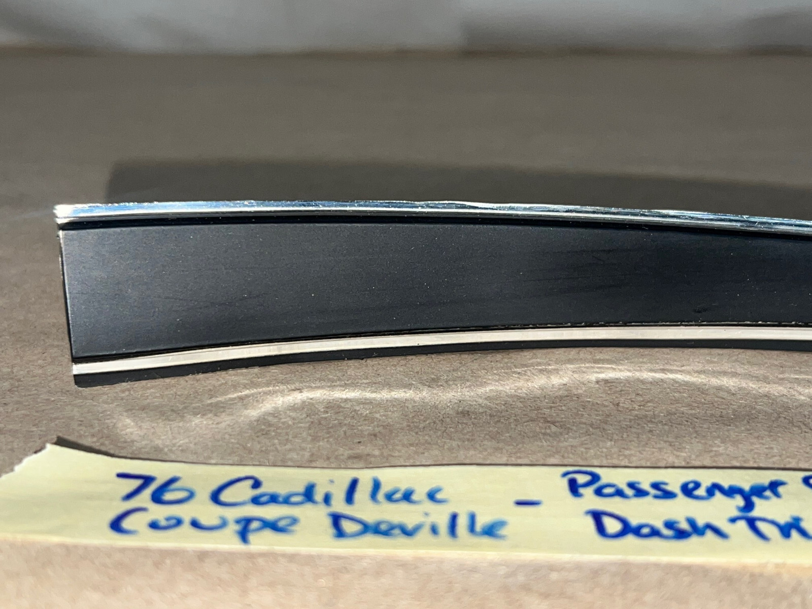 OEM 1974 1975 1976 Cadillac Calais Deville Commercial Chassis 1974 1975 1976 1977 1978 RIGHT PASSENGER SIDE DASH TRIM END CENTER #1603021 - Image 2