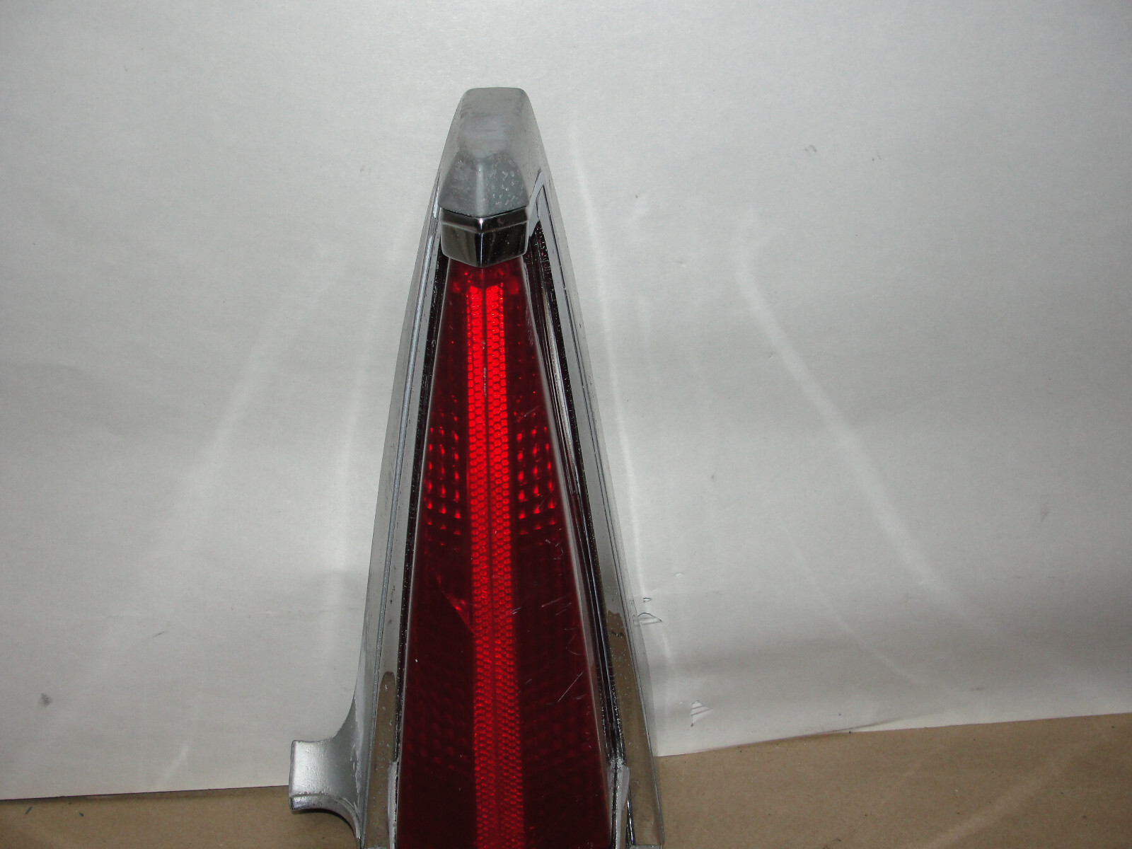 OEM 1969 Cadillac Deville Calais Fleetwood Commercial Chassis RIGHT REAR TAIL LIGHT REVERSE LIGHT QUARTER PANEL EXTENSION #5961808/#5961266/#5961249/#5961252 - Image 3
