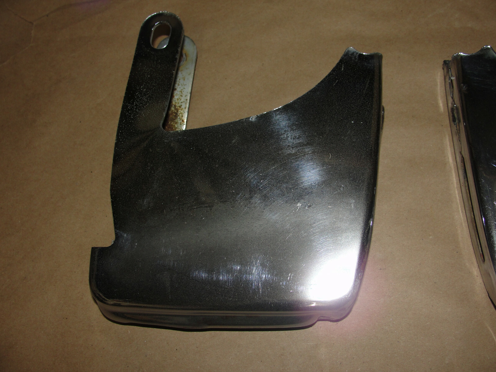 OEM 1974 1975 1976 Cadillac Deville Fleetwood Calais Commercial Chassis FRONT BUMPER INNER LICENSE PLATE BUMPER GUARDS (SMALLER) - Image 4