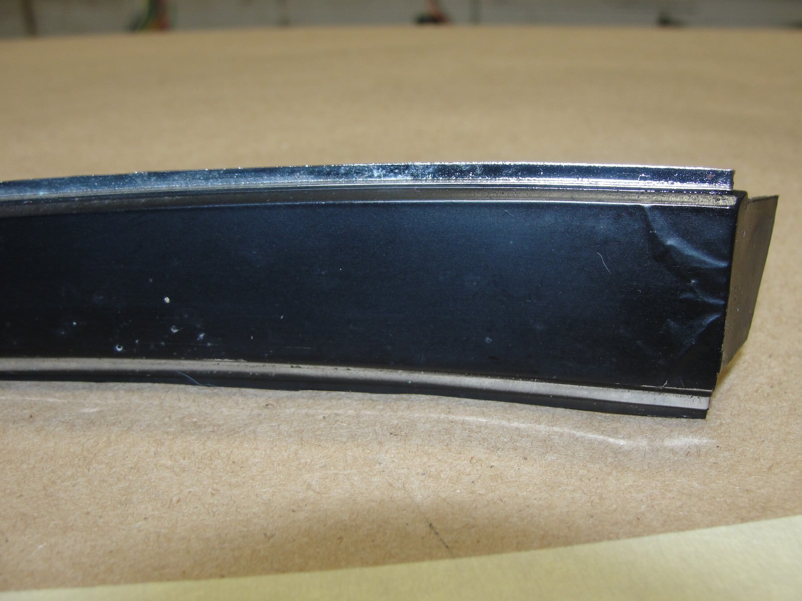 OEM 1974 1975 1976 Cadillac Calais Deville Commercial Chassis 1974 1975 1976 1977 1978 LEFT DRIVER SIDE DASH TRIM END CENTER #1603020 - Image 4
