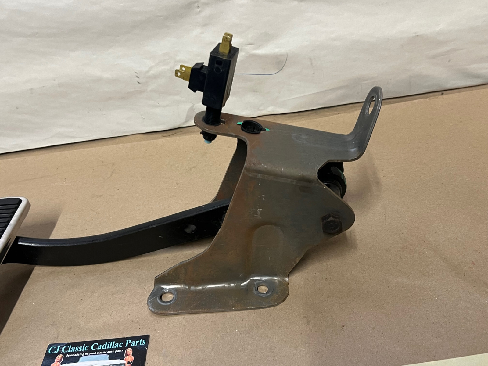 OEM 1971 1972 1973 1974 1975 1976 Cadillac Deville Fleetwood Calais Commercial Chassis 1971 1972 1973 1974 1975 1976 1977 1978 Eldorado BRAKE PEDAL ASSEMBLY W/ BRAKE STOP LIGHT SWITCH WITH CRUISE #3515201 - Image 6