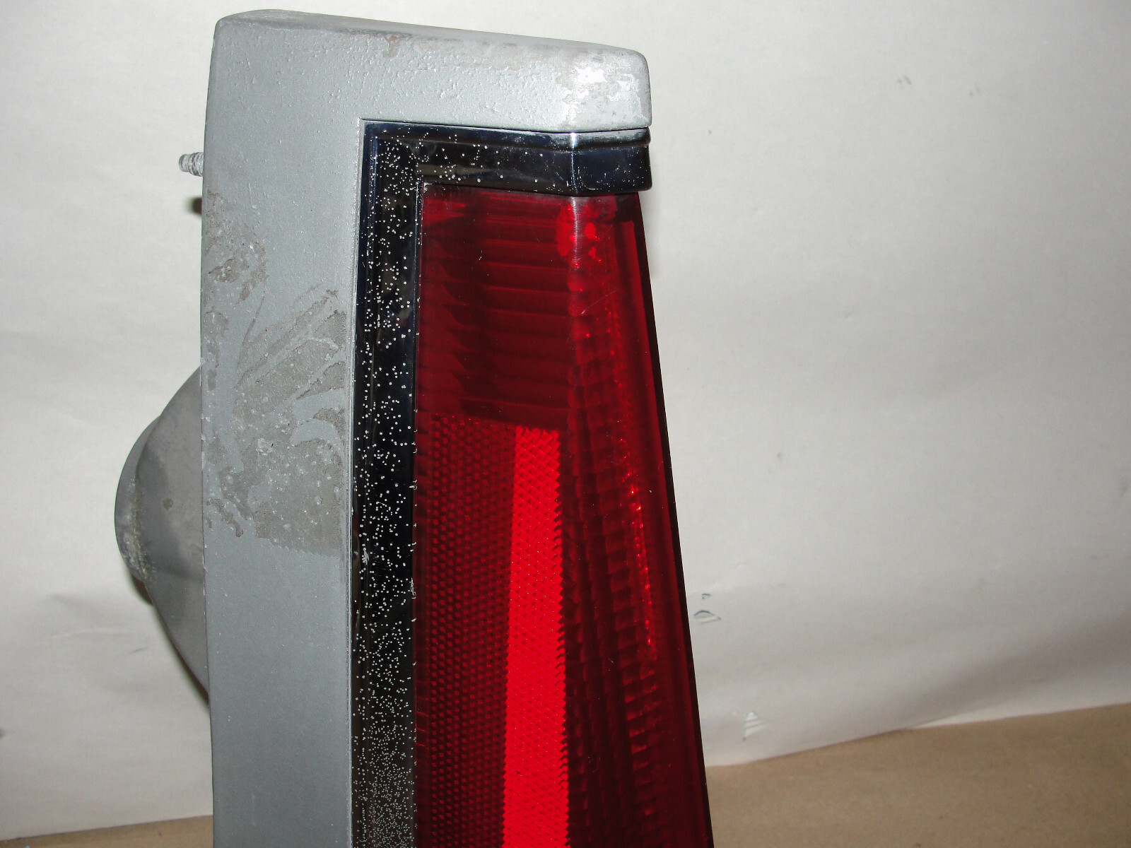 OEM 1969 Cadillac Deville Calais Fleetwood Commercial Chassis LEFT REAR TAIL LIGHT REVERSE LIGHT QUARTER PANEL EXTENSION #5961249/#5961265/#5961251/#5961807 - Image 6