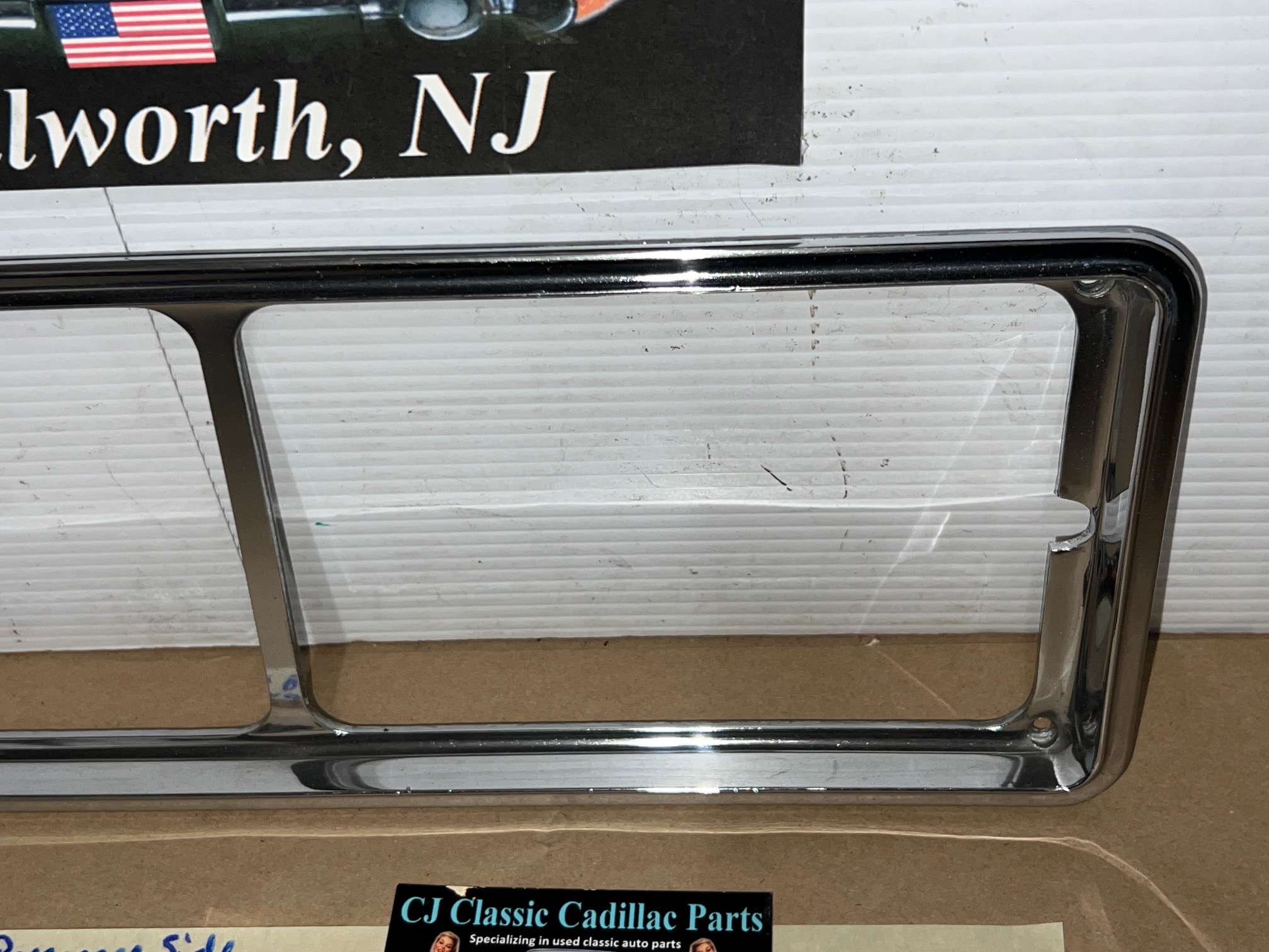 OEM 1975 1976 Cadillac Deville Fleetwood Calais Commercial Chassis RIGHT PASSENGER SIDE HEADLIGHT BEZEL TRIM #1605305 - Image 5