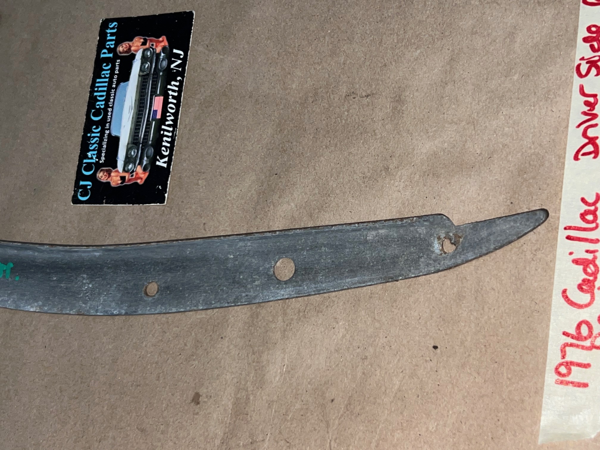 OEM 1974 1975 1976 Cadillac Deville Fleetwood Calais LEFT DRIVER SIDE REAR QUARTER PANEL FILLER MOUNTING BRACKET - Image 2