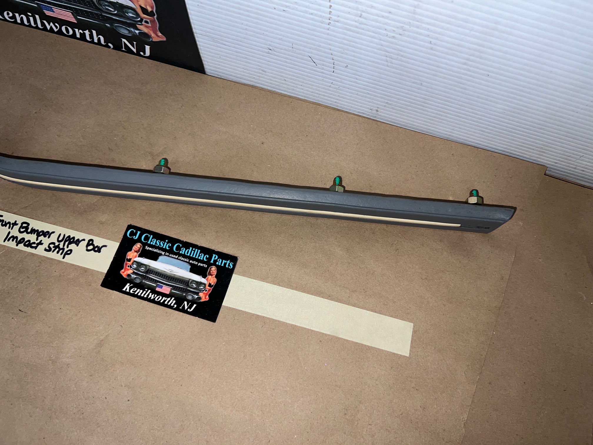 OEM 1974 1975 1976 1977 1978 Cadillac Eldorado 1974 1975 1976 Deville Calais Fleetwood UPPER FRONT BUMPER CENTER BAR IMPACT STRIP CUSHION PAD # 1603549 - Image 12