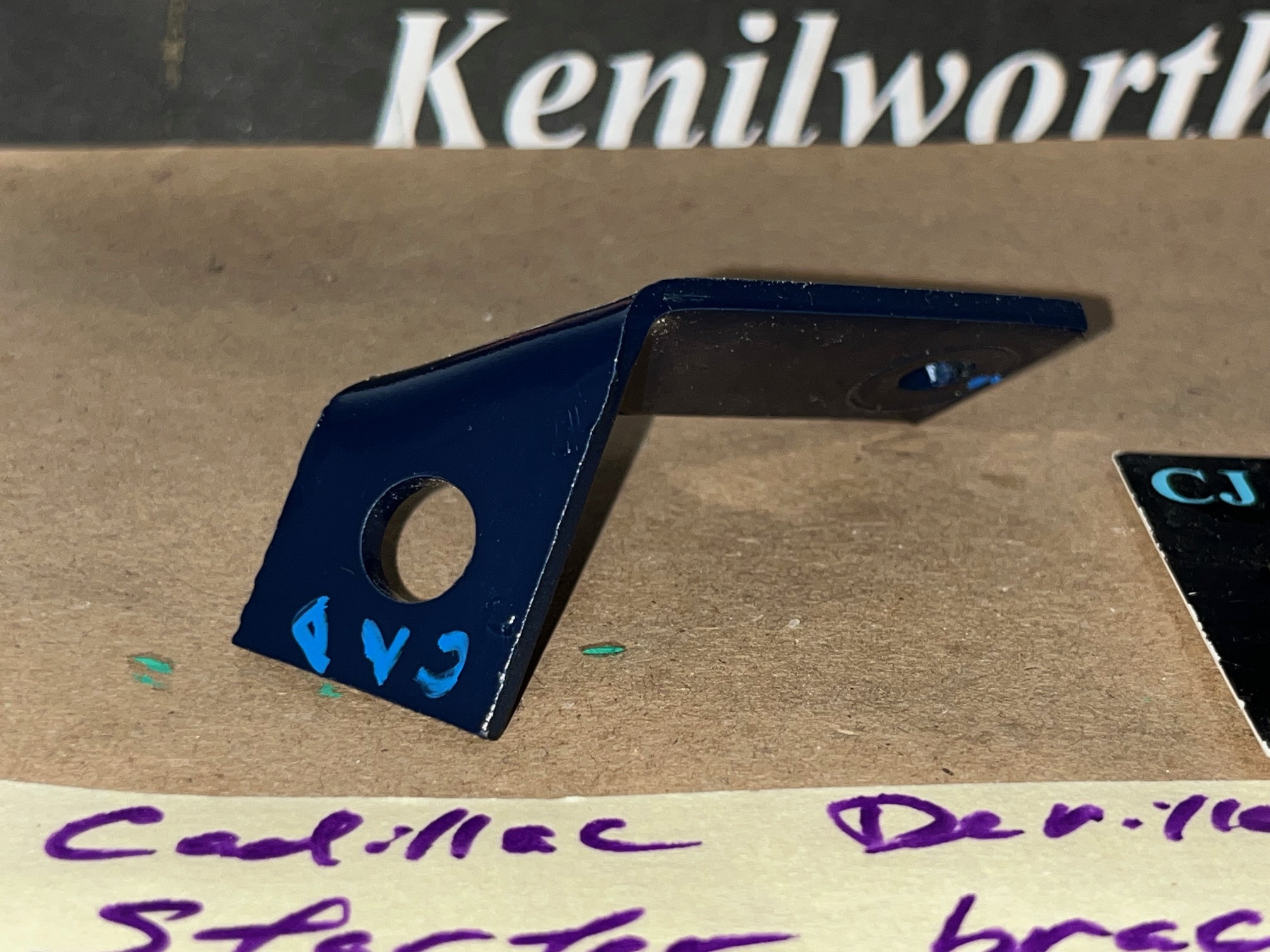 OEM 1968 1969 1970 1971 1972 1973 1974 1975 CADILLAC DEVILLE CALAIS FLEETWOOD STARTER MOTOR MOUNTING BRACKET #1489420 - Image 9