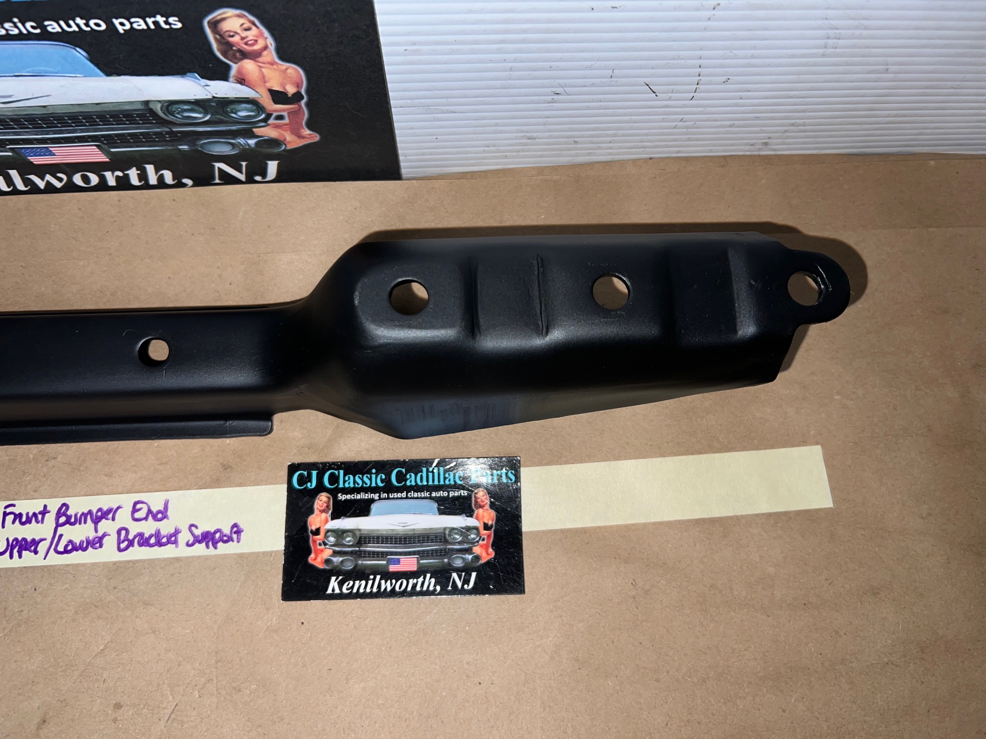 OEM 1975 1976 1977 1978 CADILLAC ELDORADO FRONT BUMPER END UPPER/LOWER CAP BRACKET SUPPORT #1604912 - Image 5