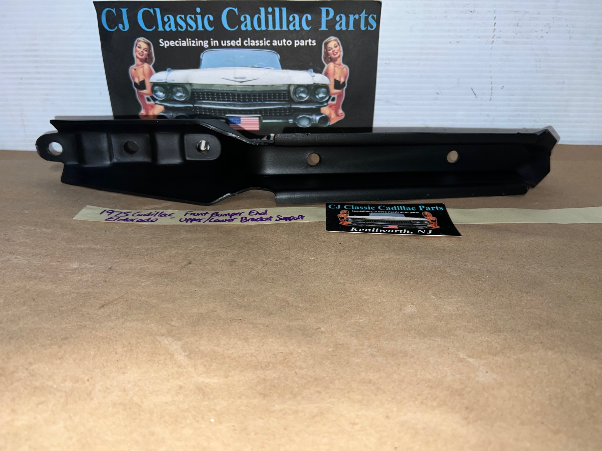 OEM 1975 1976 1977 1978 CADILLAC ELDORADO FRONT BUMPER END UPPER/LOWER CAP BRACKET SUPPORT #1604912 - Image 11
