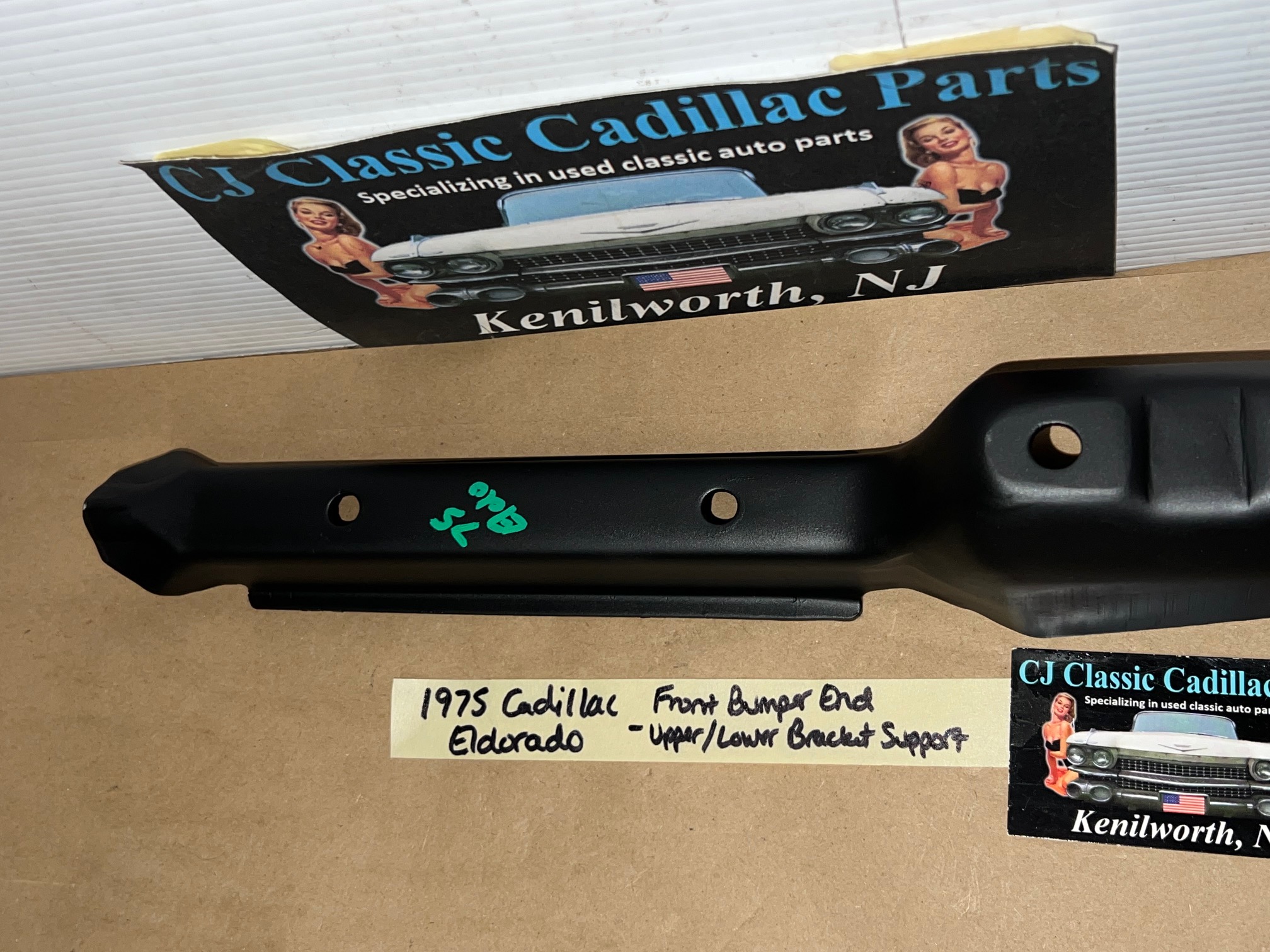 OEM 1975 1976 1977 1978 CADILLAC ELDORADO #1604912 FRONT BUMPER END UPPER/LOWER CAP BRACKET SUPPORT - Image 6