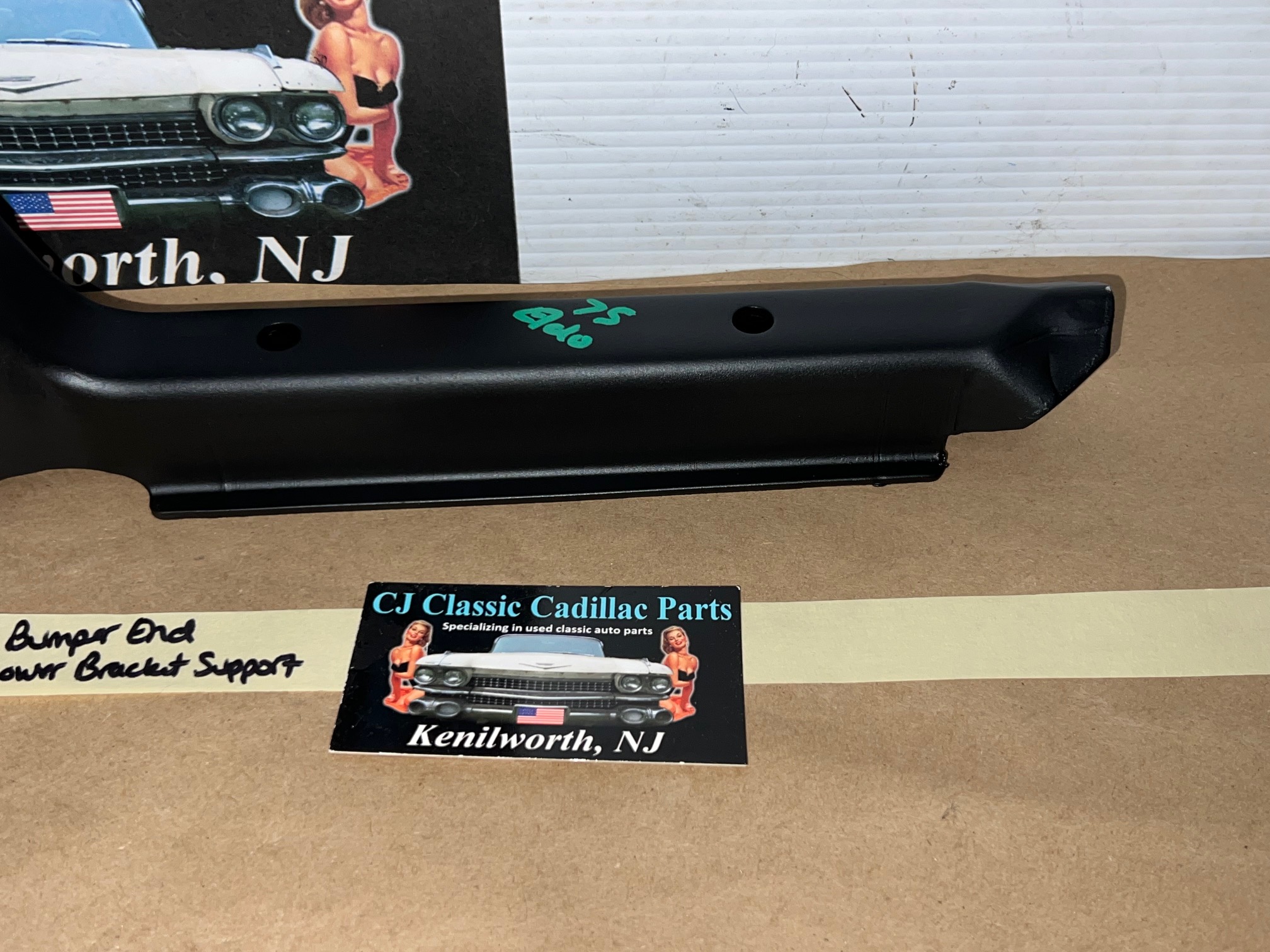 OEM 1975 1976 1977 1978 CADILLAC ELDORADO #1604912 FRONT BUMPER END UPPER/LOWER CAP BRACKET SUPPORT - Image 8