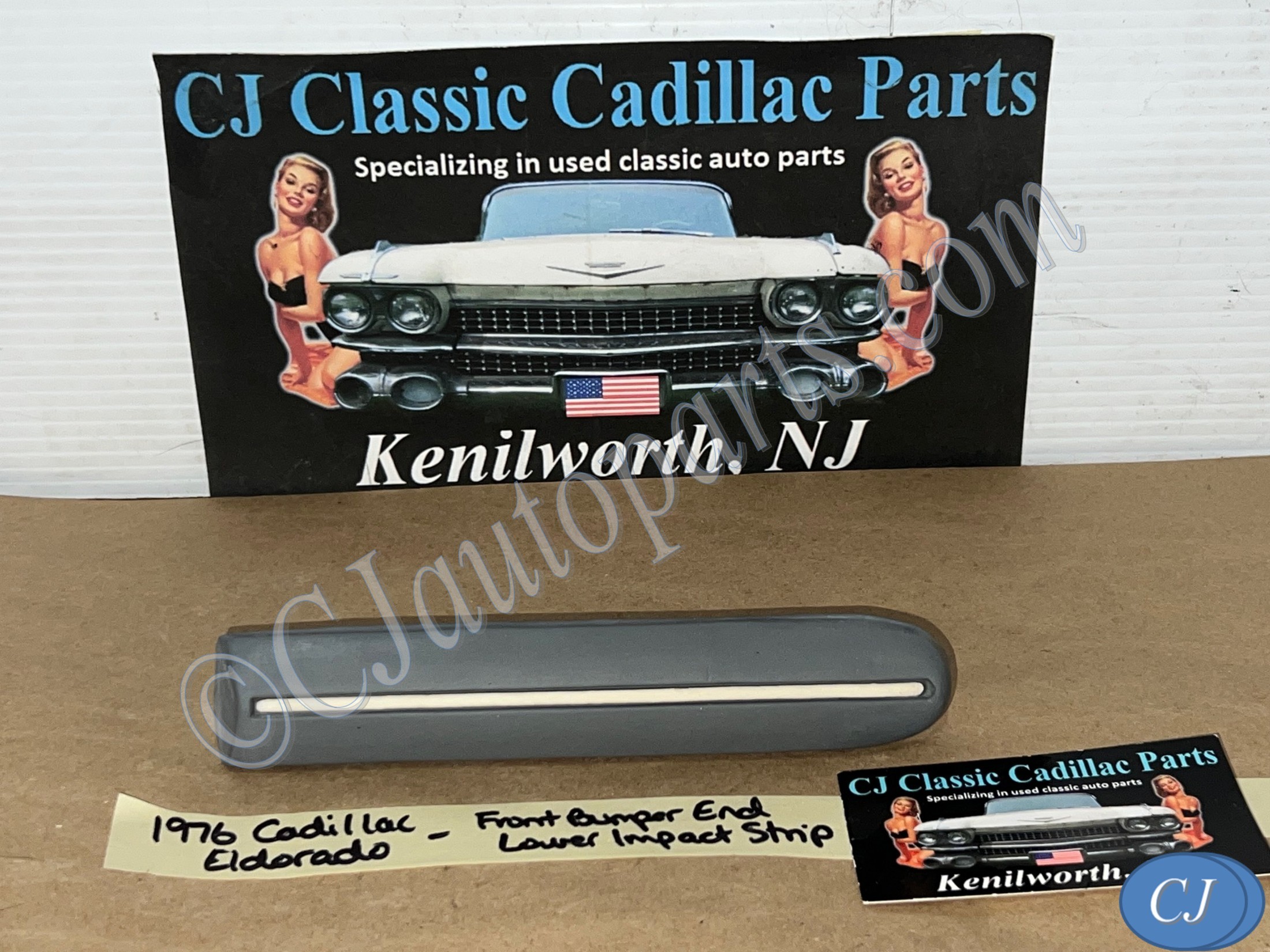 OEM 1975 1976 1977 1978 CADILLAC ELDORADO FRONT BUMPER END LOWER IMPACT STRIP CUSHION #1605345 RIGHT OR LEFT SIDE